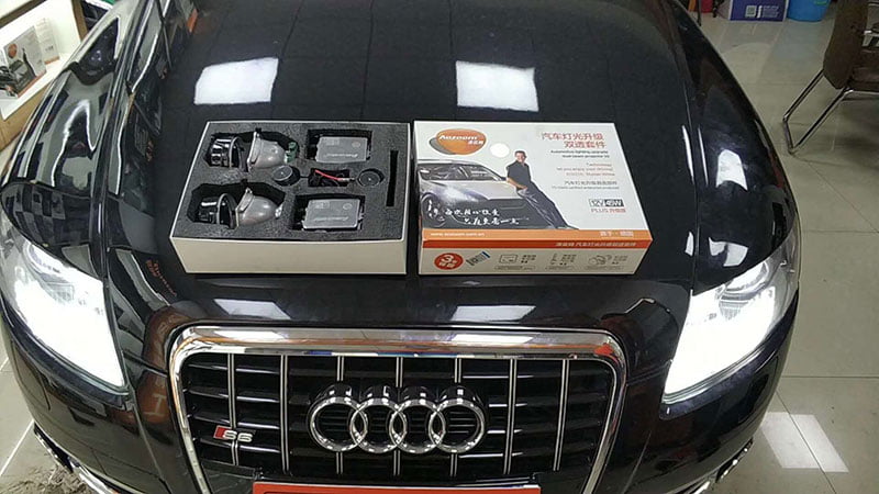 Audi A6 Retrofitted D2S Bi-Xenon Projector